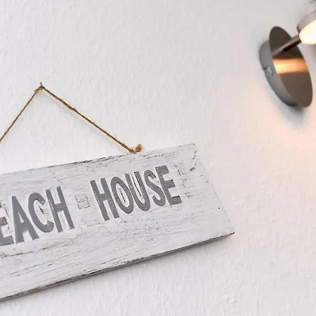 Holiday home Gezeiten - Uns Huus An T Kuest Bensersiel